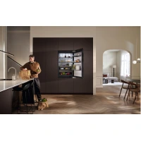Combină frigorifică MasterCool încorporabilă KFMC 3834 R