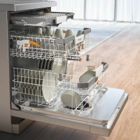 Freestanding dishwasher G 7040 SC Front AutoDos CleanSteel